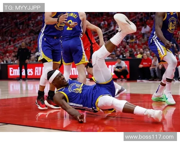 库里伤风巴特勒伤退 勇士救火英豪是悄然复苏的他